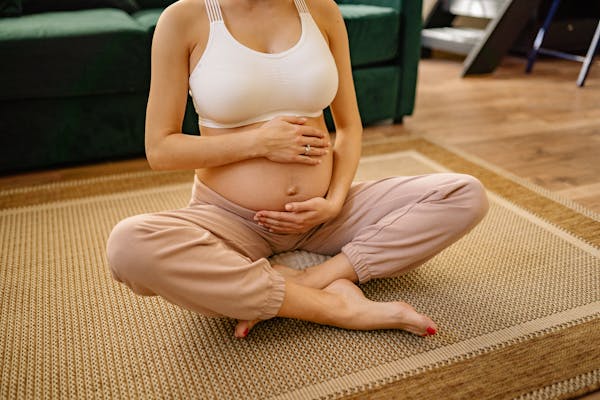 sophrologie femme enceinte